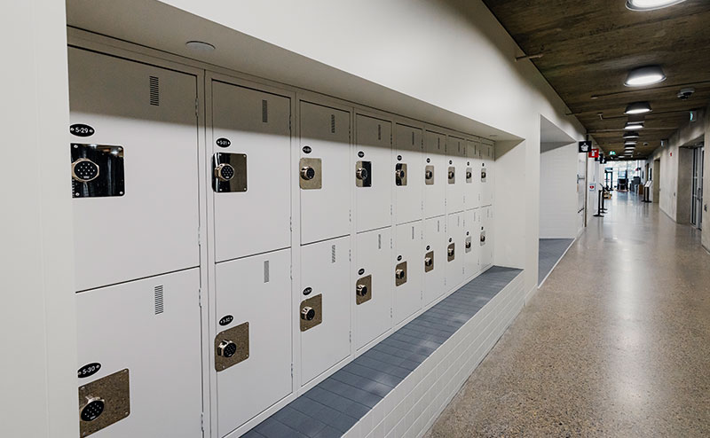 Combination lockers
