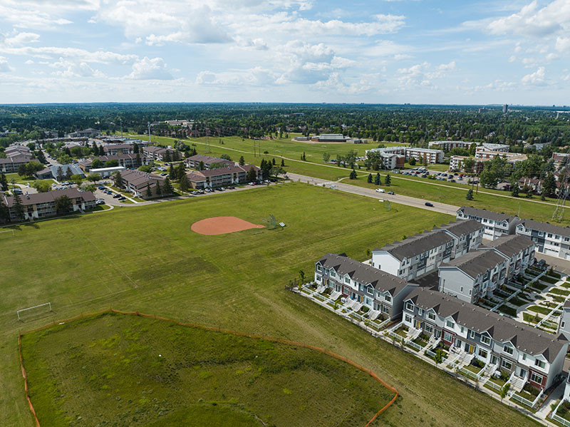 Aerial view of Blue Quill listing