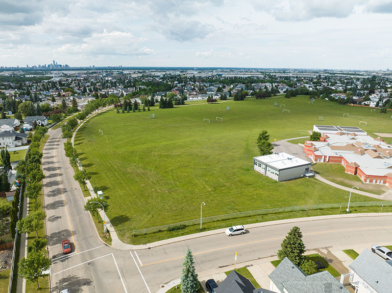 Aerial view of Kiniski surplus school site