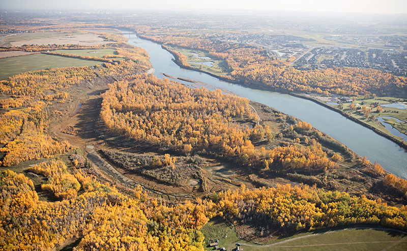 Aerial image of the Big Island area of Edmonton's southwest river valley