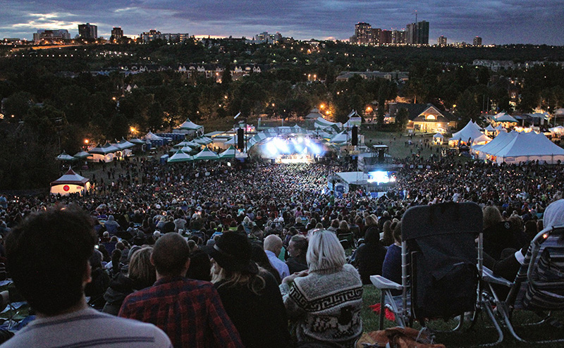 Spectators on Grierson Hill for the Edmonton Folk Music Festival, 2015