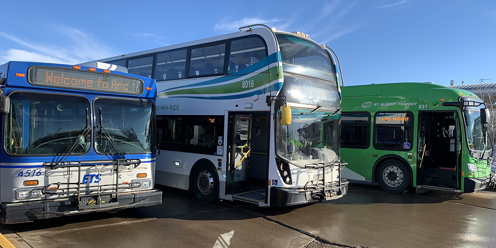 Regional Transit Collaboration Page Feature Image of 3 different buses