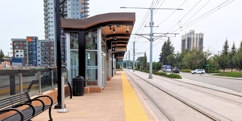 Holyrood LRT Stop Virtual Tour