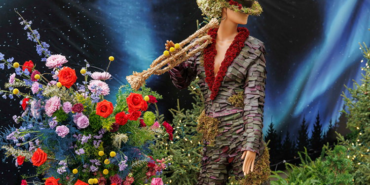 Fleur de Villes photo of mannequin with flowers